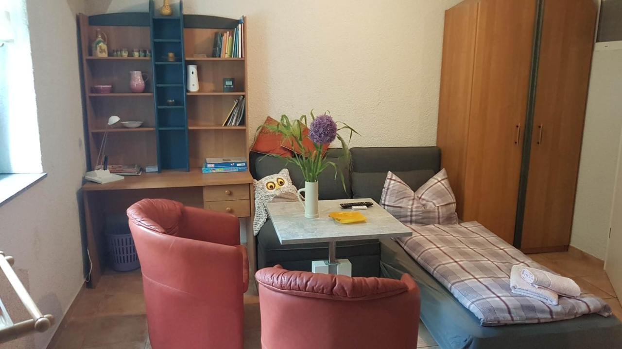 Apartment im Grünen mit Anbindung ans Zentrum Érfurt Exterior foto
