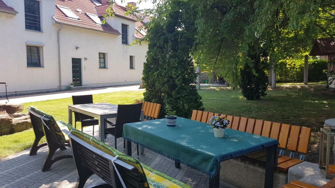 Apartment im Grünen mit Anbindung ans Zentrum Érfurt Exterior foto