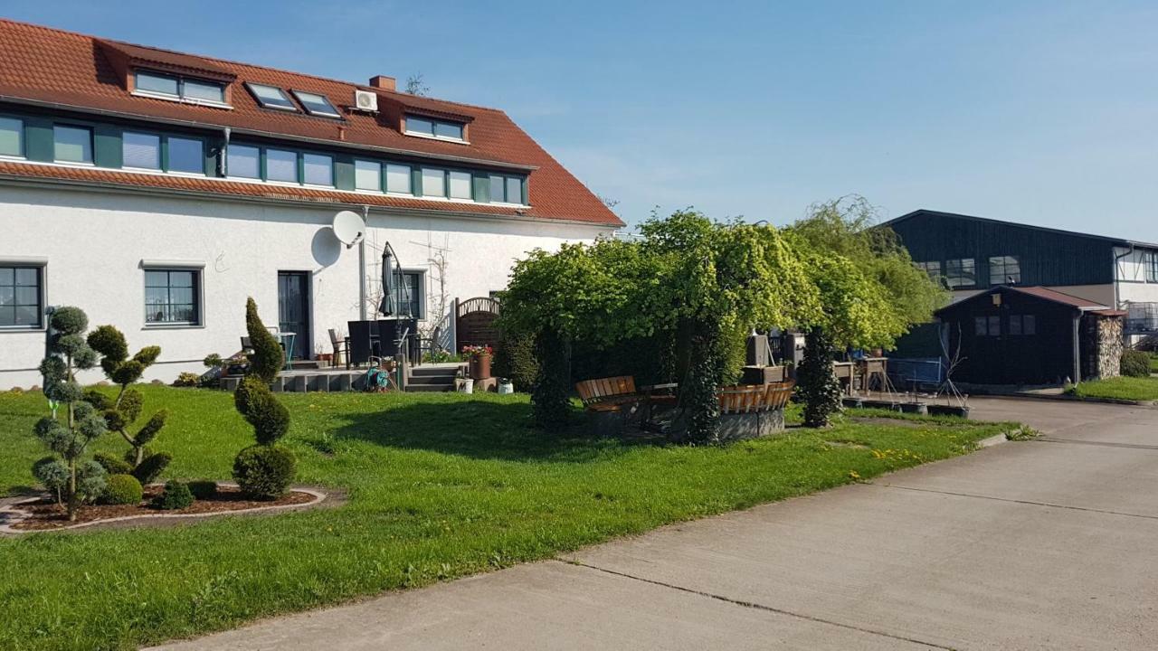 Apartment im Grünen mit Anbindung ans Zentrum Érfurt Exterior foto