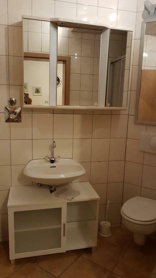 Apartment im Grünen mit Anbindung ans Zentrum Érfurt Exterior foto